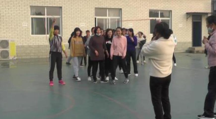 博野中学教师跳绳比赛实况录像